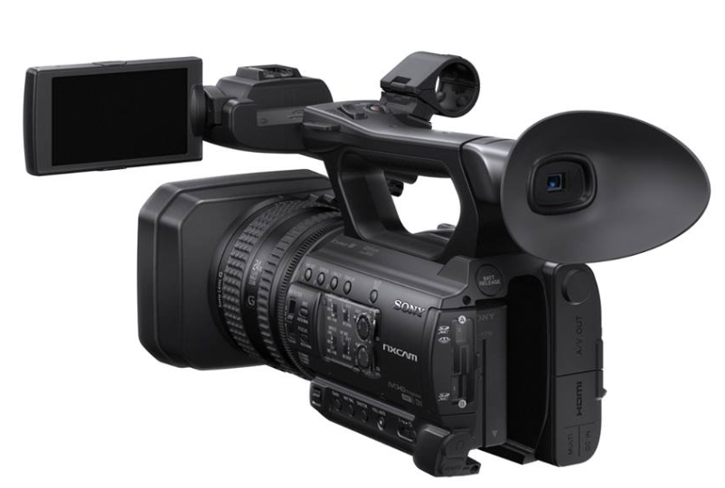 Sony HXR-NX100E/NX200 NXCAM AVCHD Camcorder PAL with Atomos Ninja Flame 7&quot; Accessory Bundle