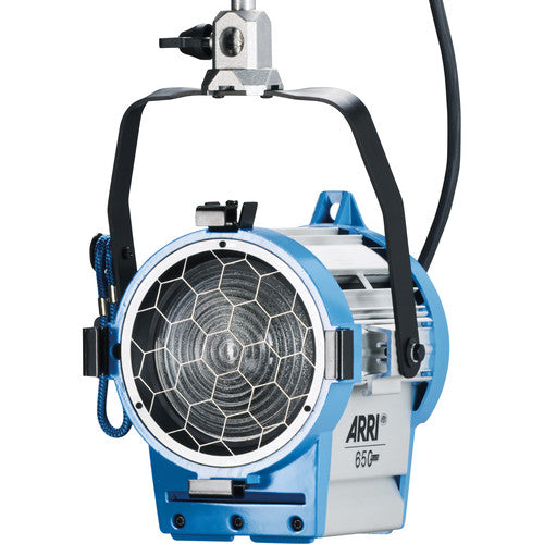 ARRI 650W Plus Tungsten Fresnel (120-240 VAC)