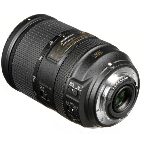 Nikon AF-S DX NIKKOR 18-300mm f/3.5-5.6G ED VR Lens Flash Bundle ...
