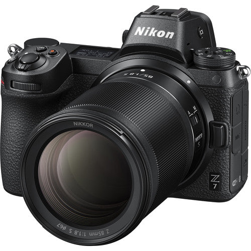 Nikon NIKKOR Z 85mm f/1.8 S Lens &amp; Backpack Accessory Bundle