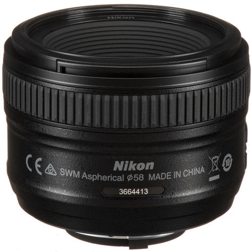Nikon AF-S FX NIKKOR 50mm f/1.8G Lens Deluxe Filter Bundle