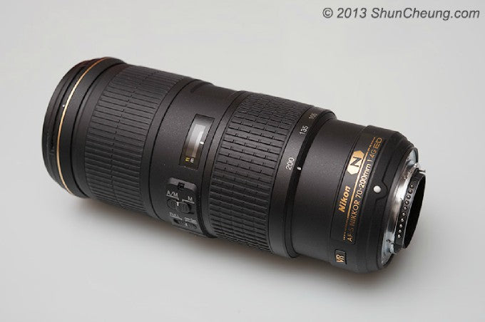 Nikon 70-200mm f/4G ED VR Telephoto Zoom NIKKOR AF-S Lens USA
