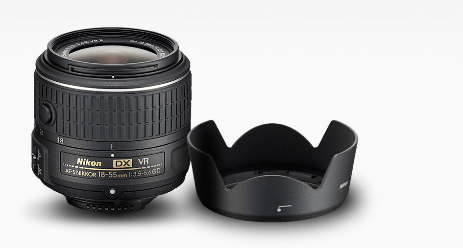 Nikon AF-S DX NIKKOR 18-55mm f/3.5-5.6G VR II Lens with Cleaning