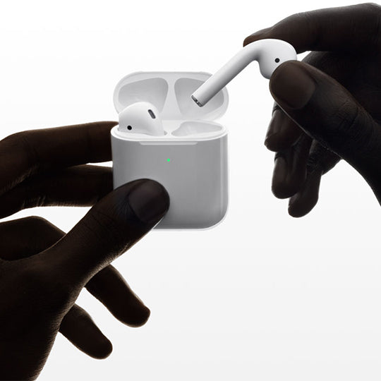 Apple AirPods with Wireless Charging Case (2nd Generation) | NJ