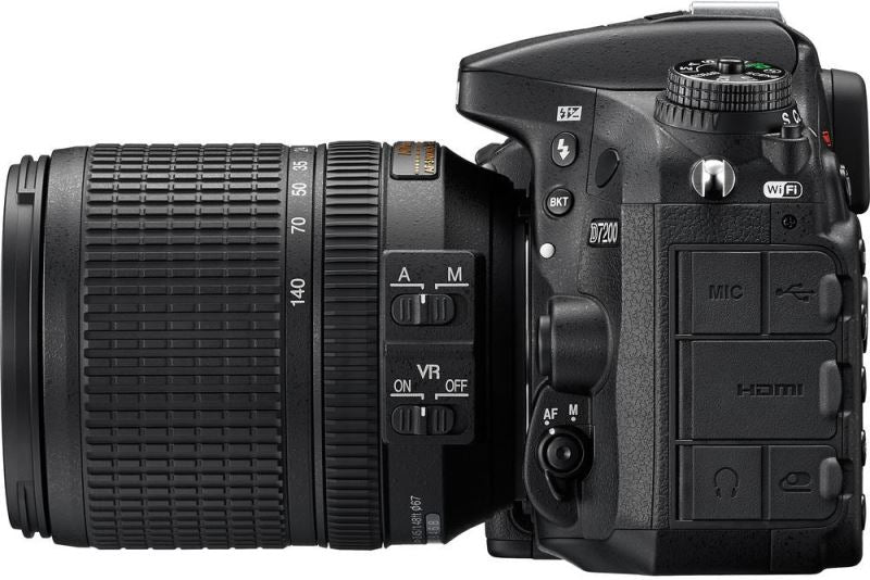 Nikon D7200/D7500 DSLR Camera with 18-140mm Lens