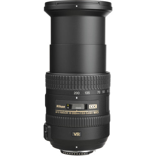 Nikon AF-S DX NIKKOR 18-200mm f/3.5-5.6G ED VR II Lens Starter Bundle