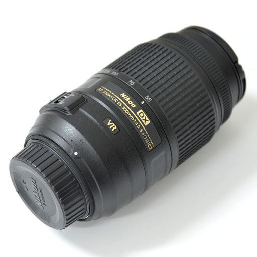 Nikon AF-S DX NIKKOR 55-300mm f/4.5-5.6G ED VR Lens with Sandisk 128GB Accessory Package