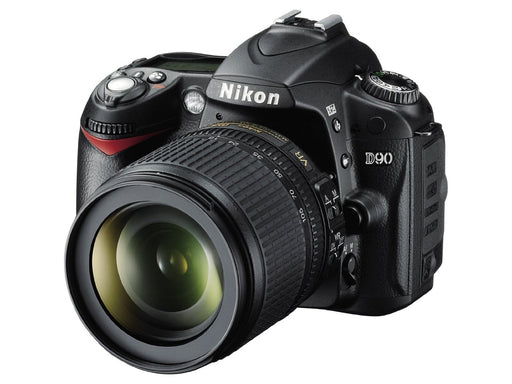 Nikon D90 DSLR Camera with 18-105mm Lens