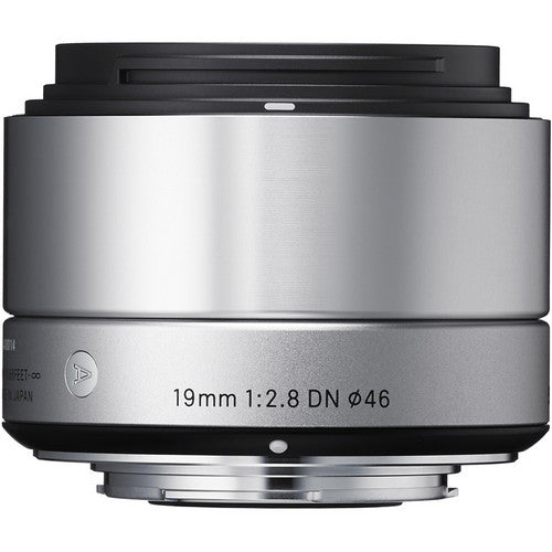 Sigma 19mm f/2.8 DN Lens for Micro Four Thirds Cameras (Silver)