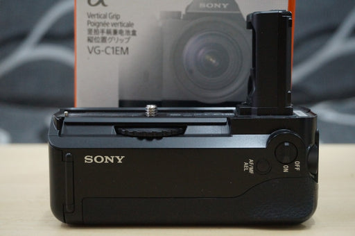 Sony Vertical Battery Grip for Alpha a7/a7R/a7S Digital Camera (Black)