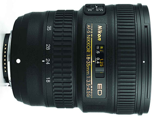 Nikon AF-S NIKKOR 18-35mm f/3.5-4.5G ED Lens Flash Bundle