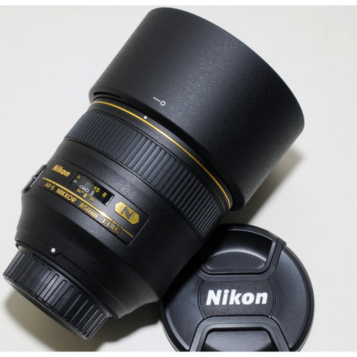 Nikon AF-S NIKKOR 85mm f/1.4G Lens W/Filter Kit & More