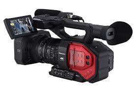 Panasonic AG-DVX200 4K Handheld Camcorder with Four Thirds Sensor and Integrated Zoom Lens + Basic Accessory Kit