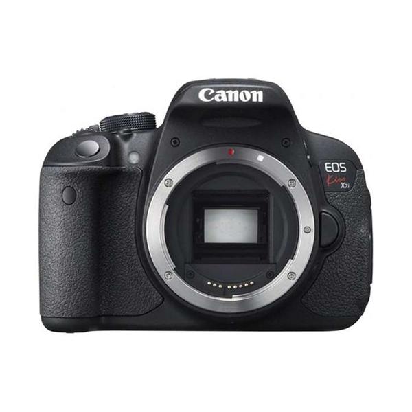 Canon DSLR Camera EOS Kiss with EF-S18-55mm IS STM